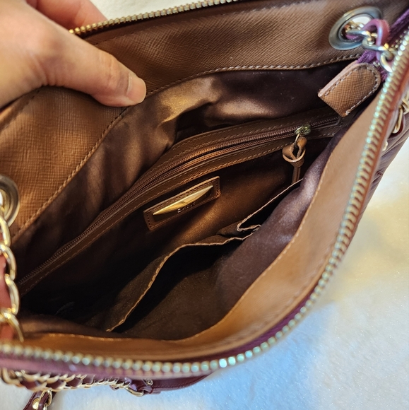 DKNY Genuine Leather Quilted Shoulder Bag - Picture 4 of 5